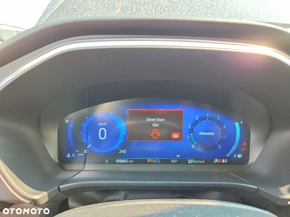 Ford Escape 2.0 EcoBoost AWD Titanium - 9