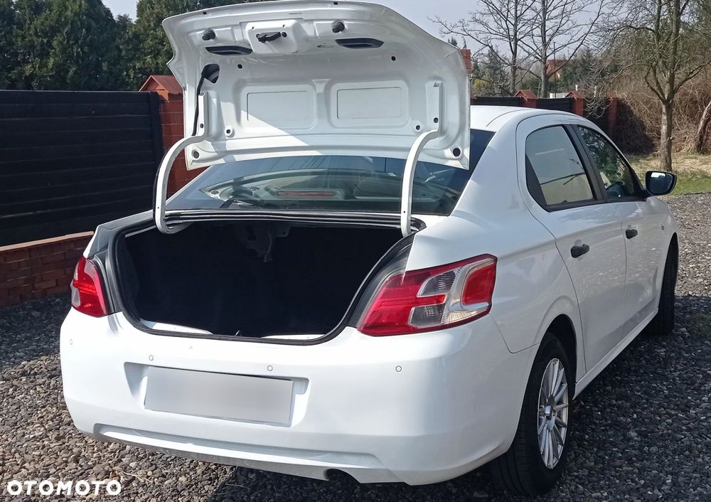 Peugeot 301 1.6 VTi Allure - 5