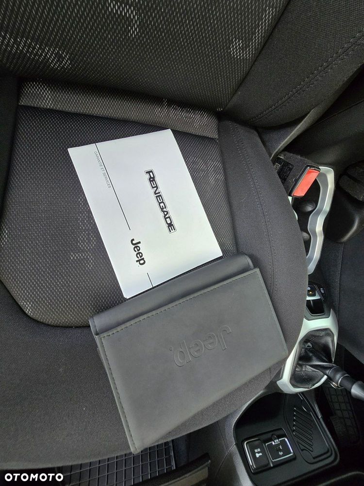 Jeep Renegade - 24