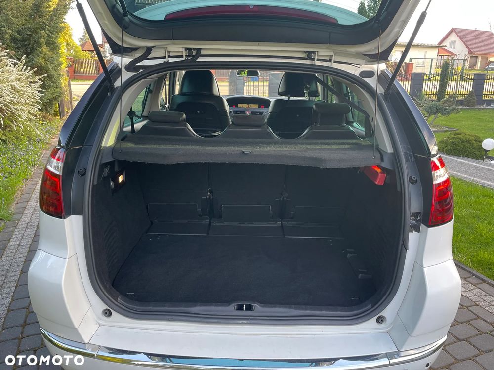 Citroën C4 Picasso 2.0 HDi Exclusive MCP - 24