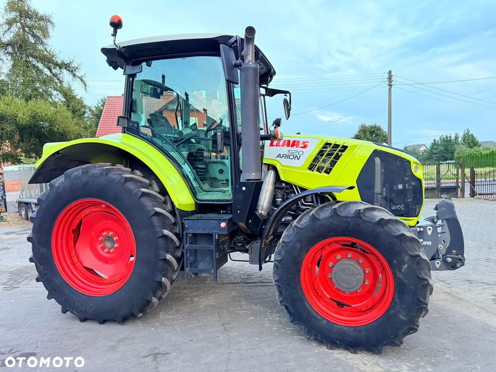 Claas Arion 520 - 16