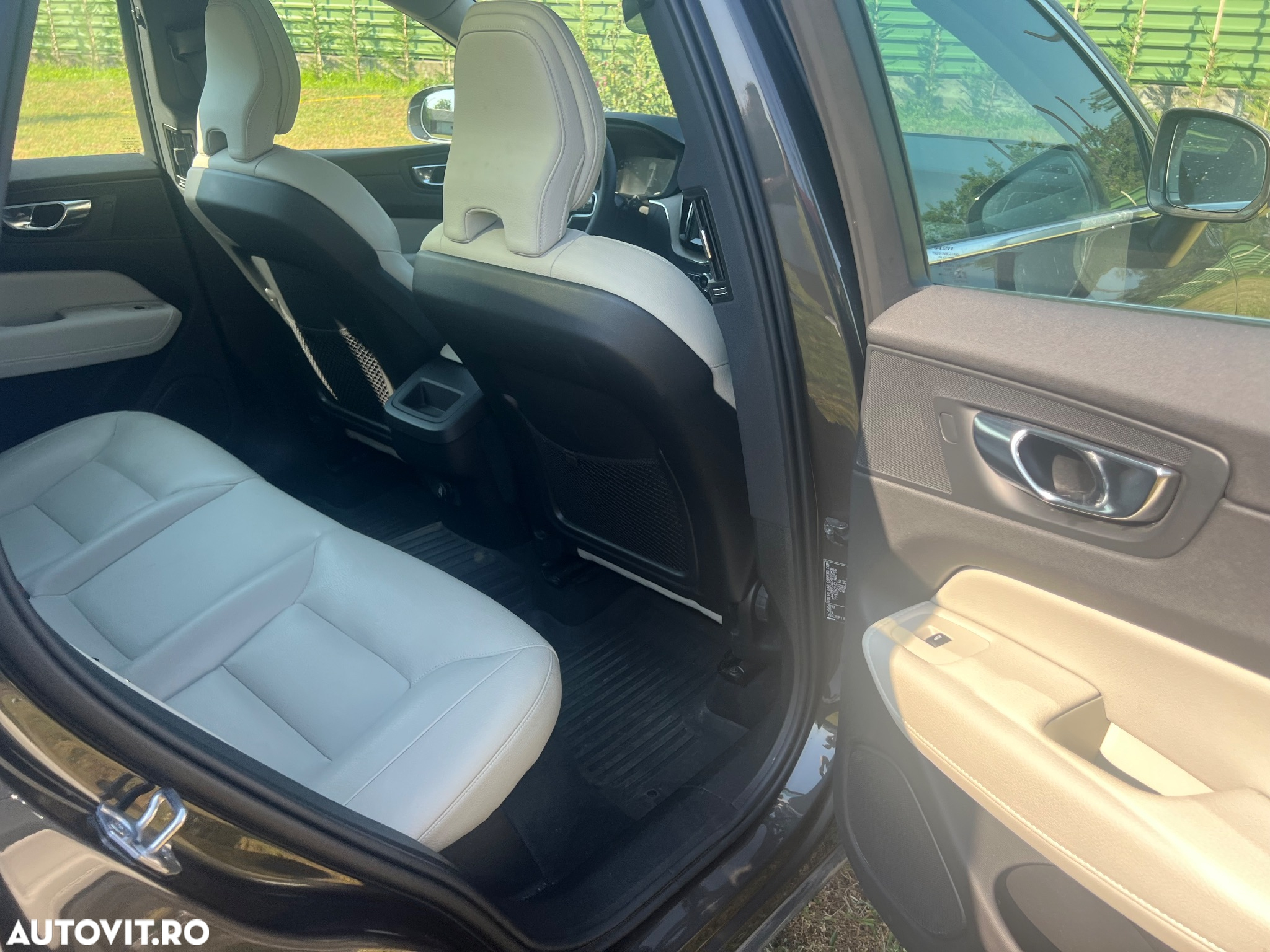 Volvo XC 60 B5 D AWD Geartronic Inscription - 10