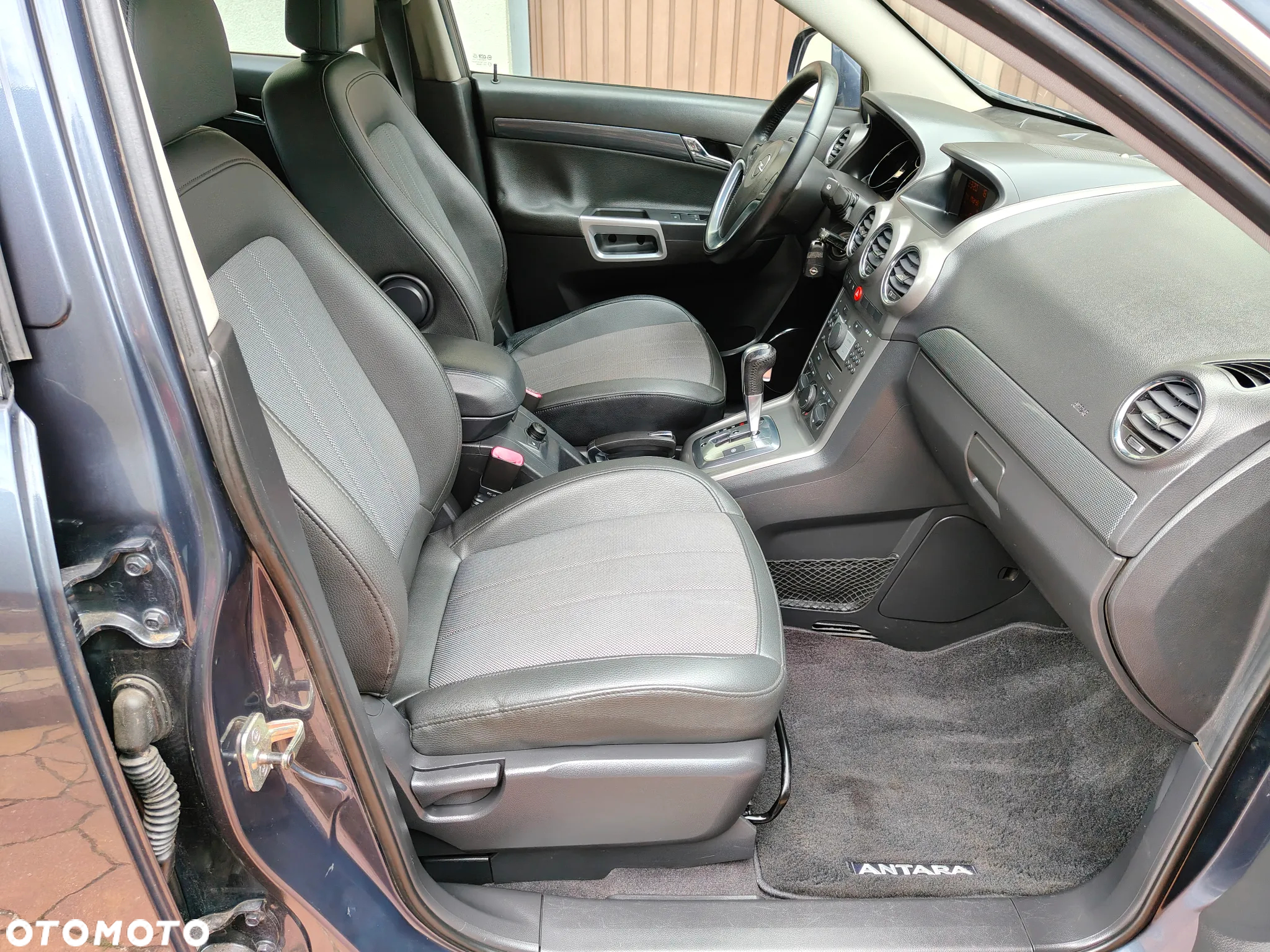 Opel Antara - 20