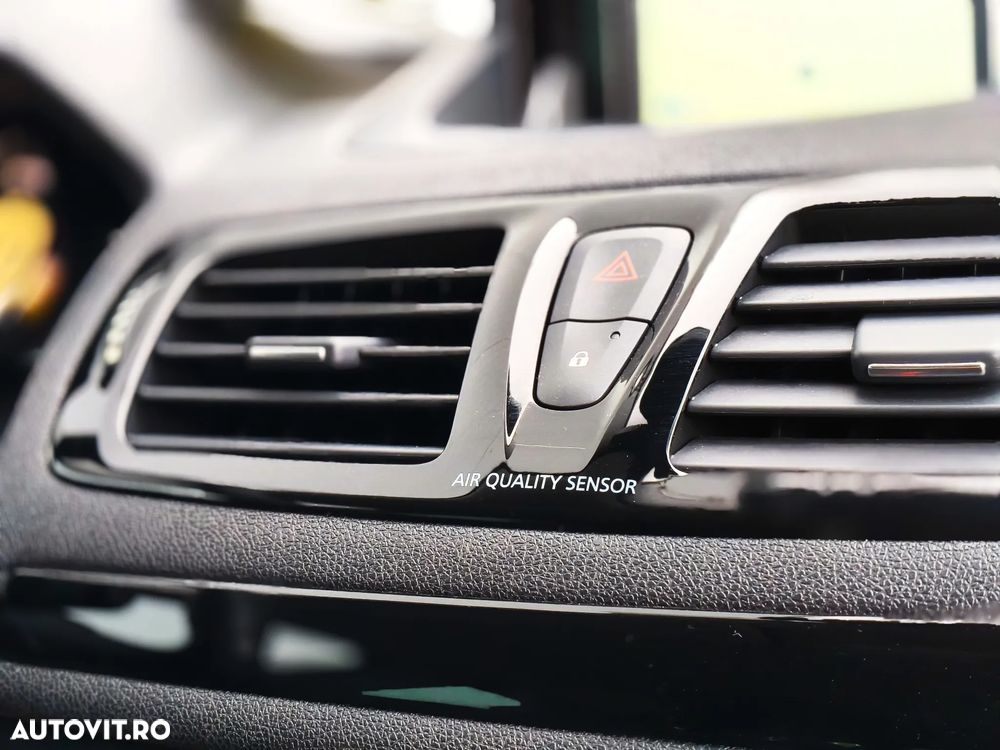 Renault Megane Grandtour ENERGY TCe 115 Start & Stop Bose Edition - 33