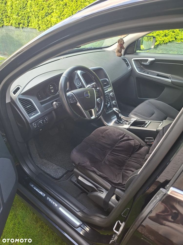Volvo XC 60 D4 Geartronic Momentum - 7