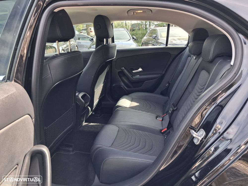 Mercedes-Benz A 200 Style Plus Aut. - 11