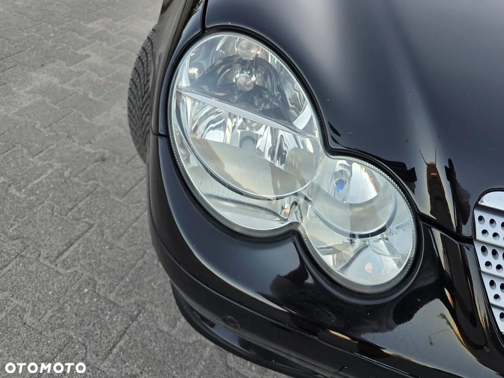 Mercedes-Benz Klasa C 200 Kompressor Sportcoupe - 26