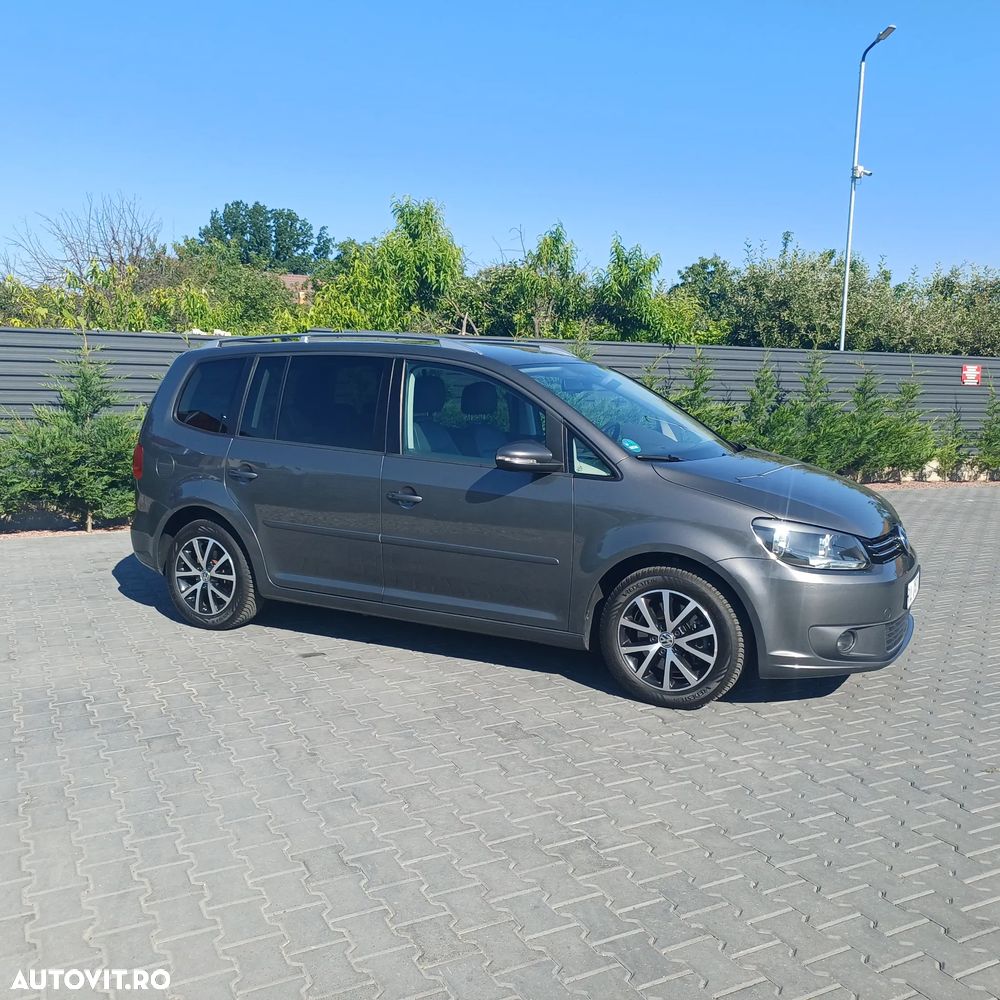 Volkswagen Touran 2.0 TDI DPF Highline - 5