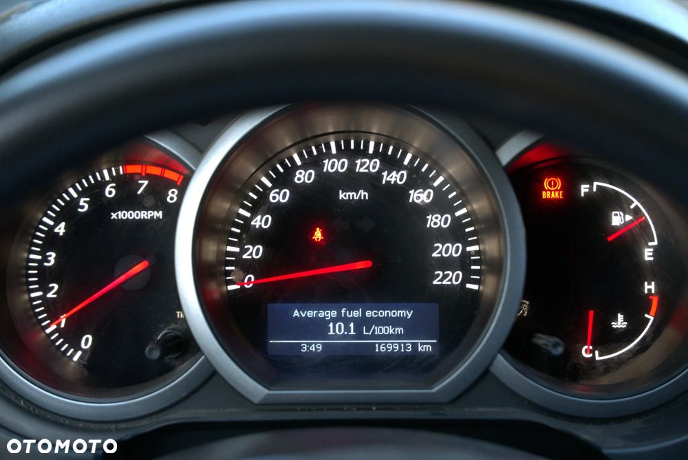 Suzuki Grand Vitara 2.4 Premium - 31