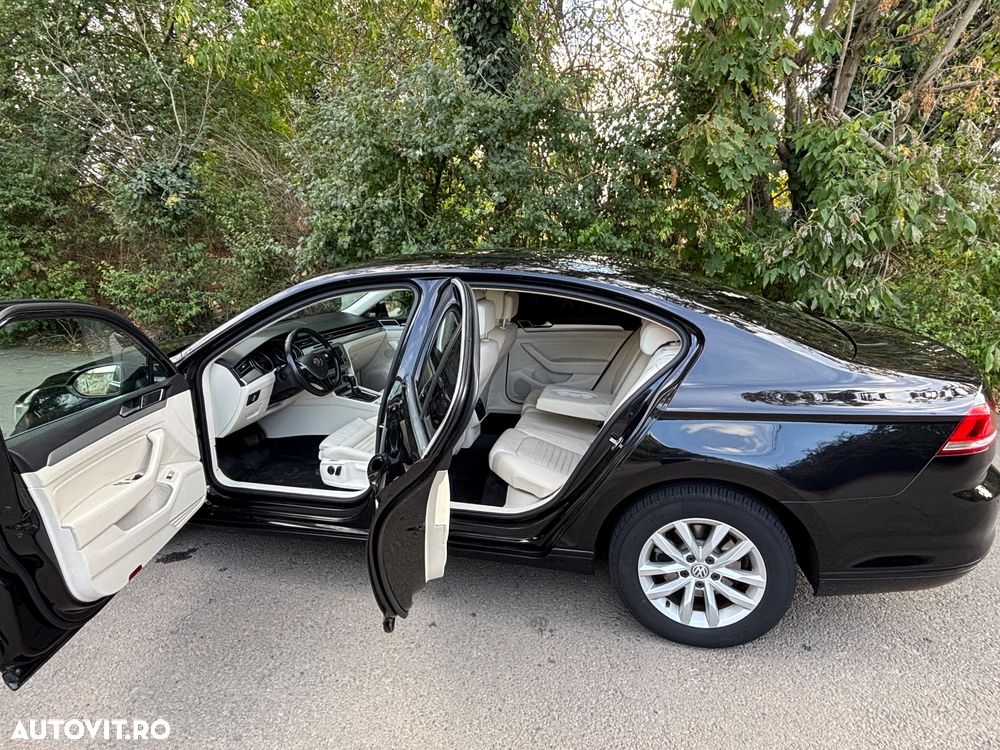 Volkswagen Passat 2.0 TDI DSG Comfortline - 11