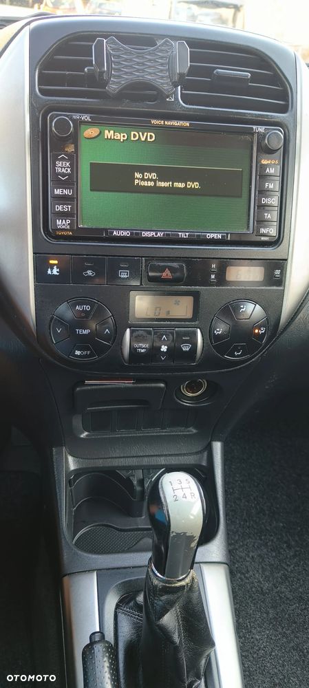 Toyota RAV4 2.0 D-4D 4x4 - 17