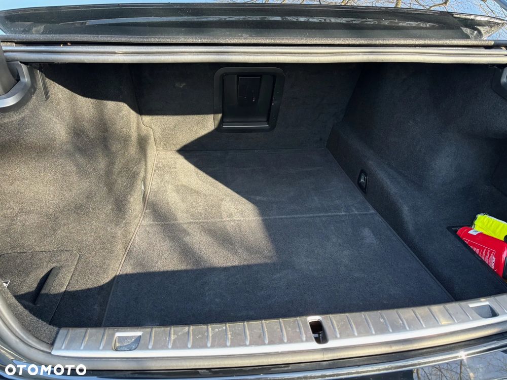 BMW Seria 7 750Ld xDrive sport - 14