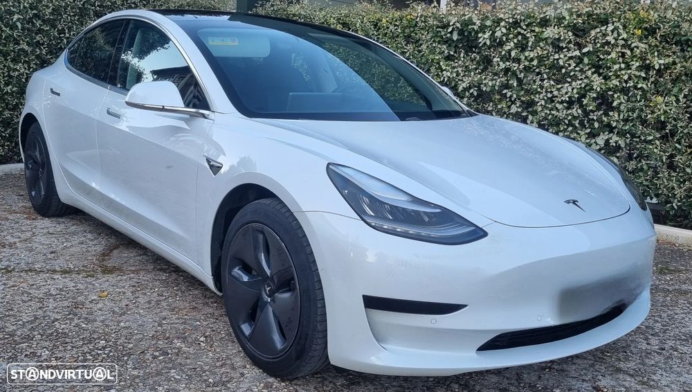 Tesla Model 3 Standard Range Plus RWD