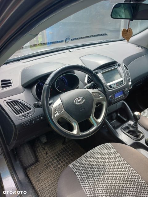 Hyundai ix35 - 9
