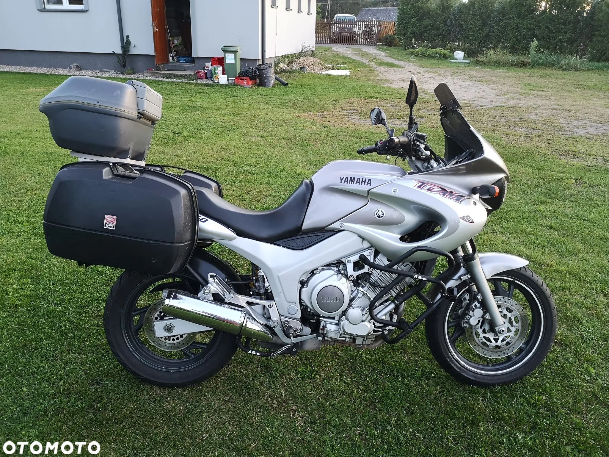 Yamaha TDM - 1
