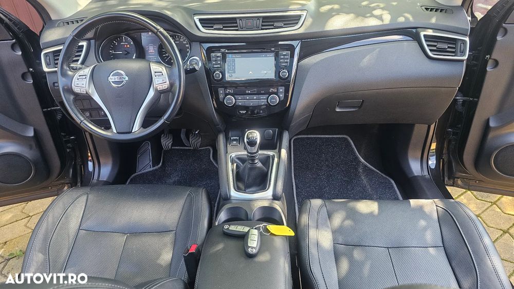 Nissan Qashqai 1.5 DCI Start/Stop Tekna - 8