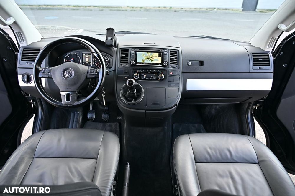 Volkswagen Multivan - 18