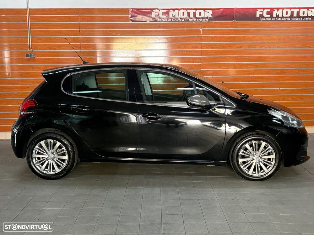 Peugeot 208 1.6 BlueHDi Allure - 3