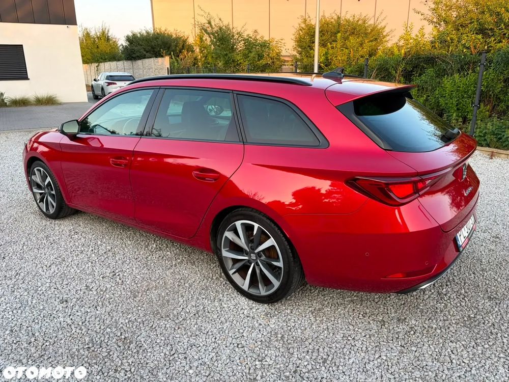 Seat Leon 1.5 eTSI OPF DSG FR - 9