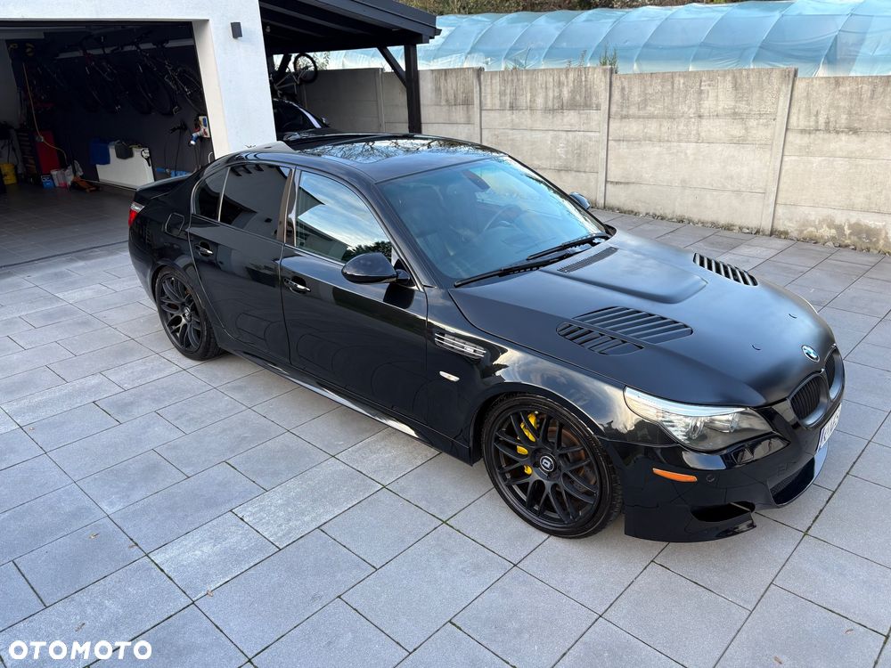 BMW M5 - 4