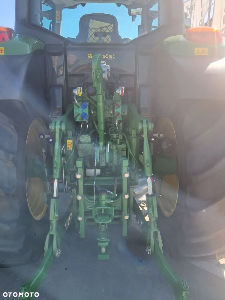 John Deere 6155M - 11