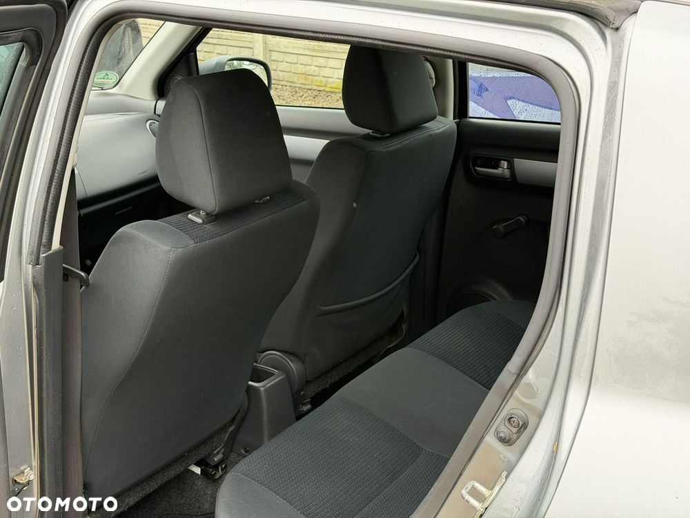Suzuki Swift - 15
