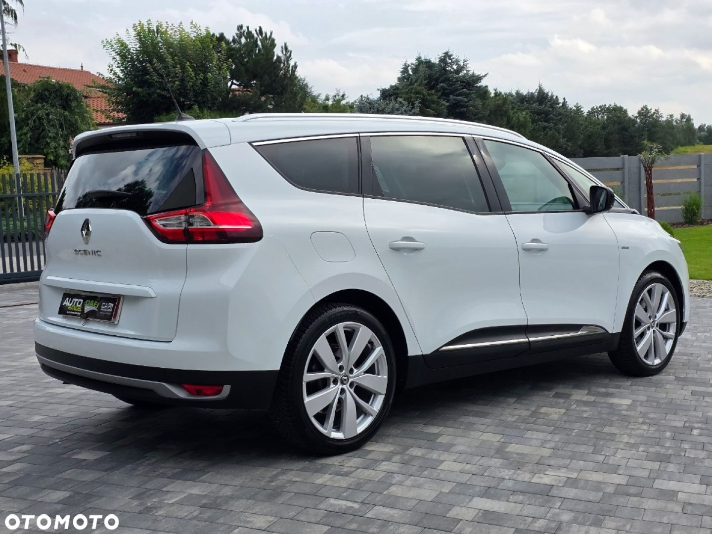 Renault Grand Scenic - 6