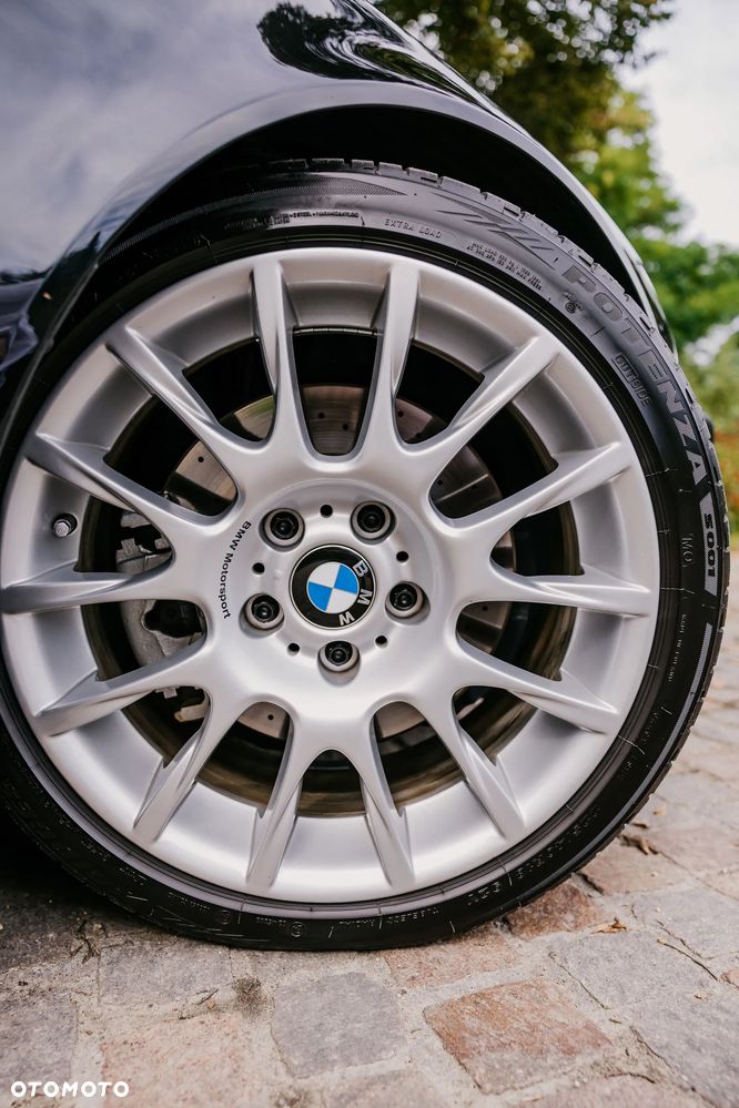 BMW Seria 3 330d Edition Sport - 25