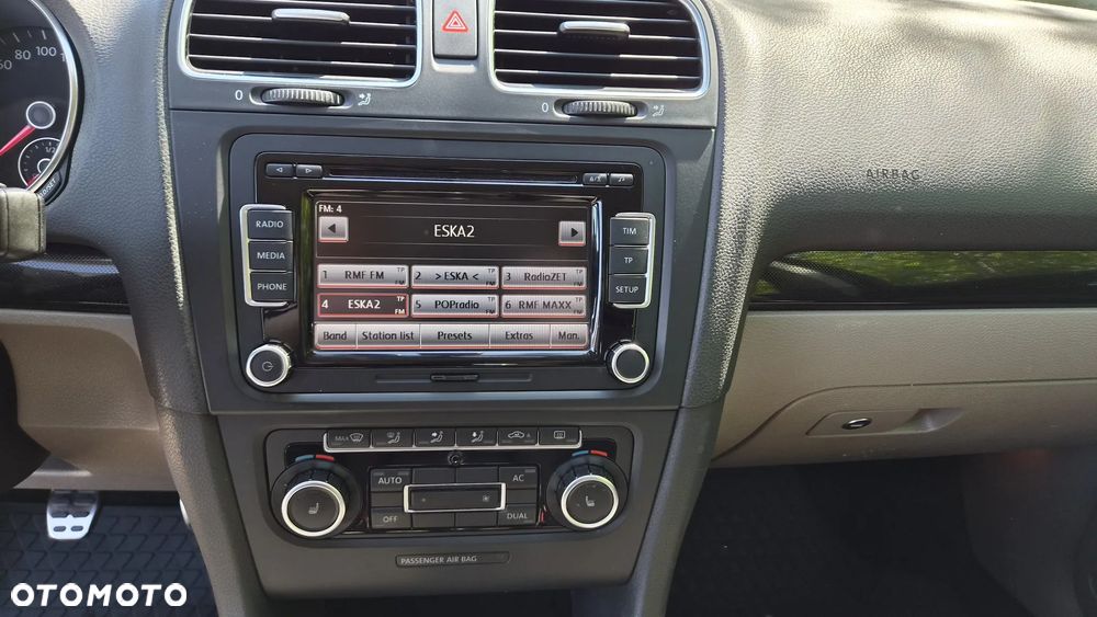 Volkswagen Golf 1.6 Comfortline - 16