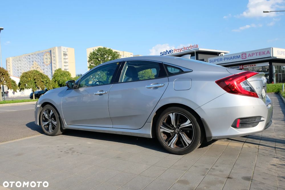 Honda Civic 1.5 T Executive CVT - 14