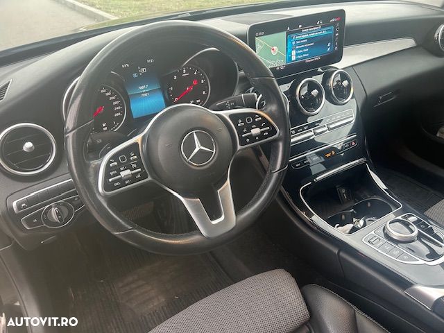 Mercedes-Benz CLA 180 - 9