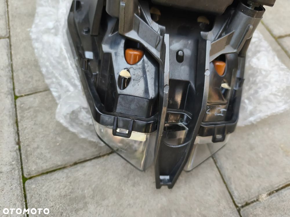 Lampa przód, przednia KTM 125 390 Duke - 12