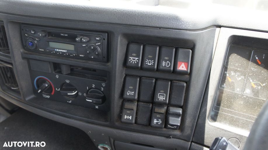 Volvo FL 6 220 Echipată pentru Deszăpezire - 11