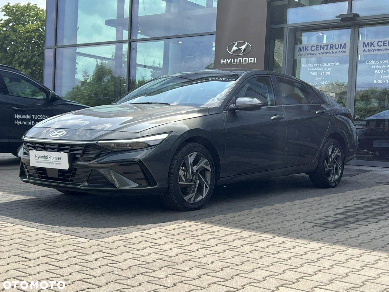 Hyundai Elantra - 5