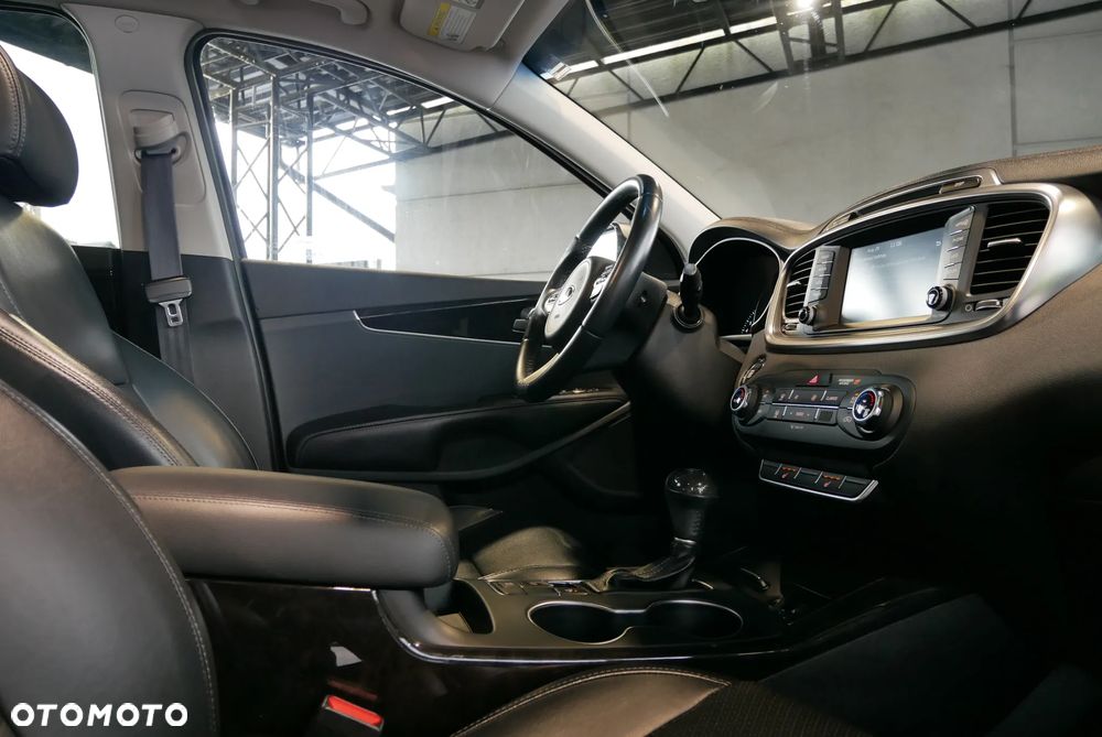 Kia Sorento - 27