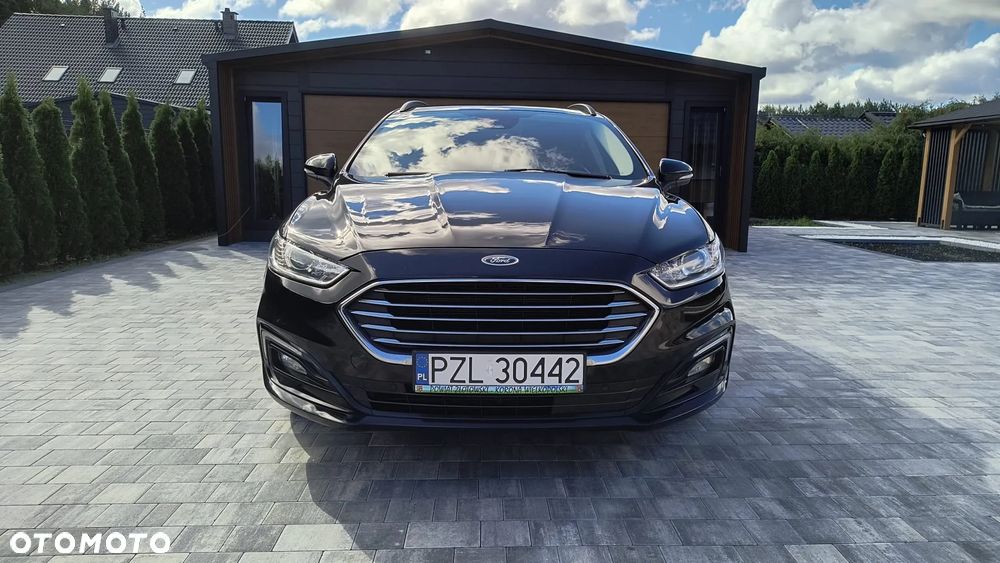 Ford Mondeo - 12