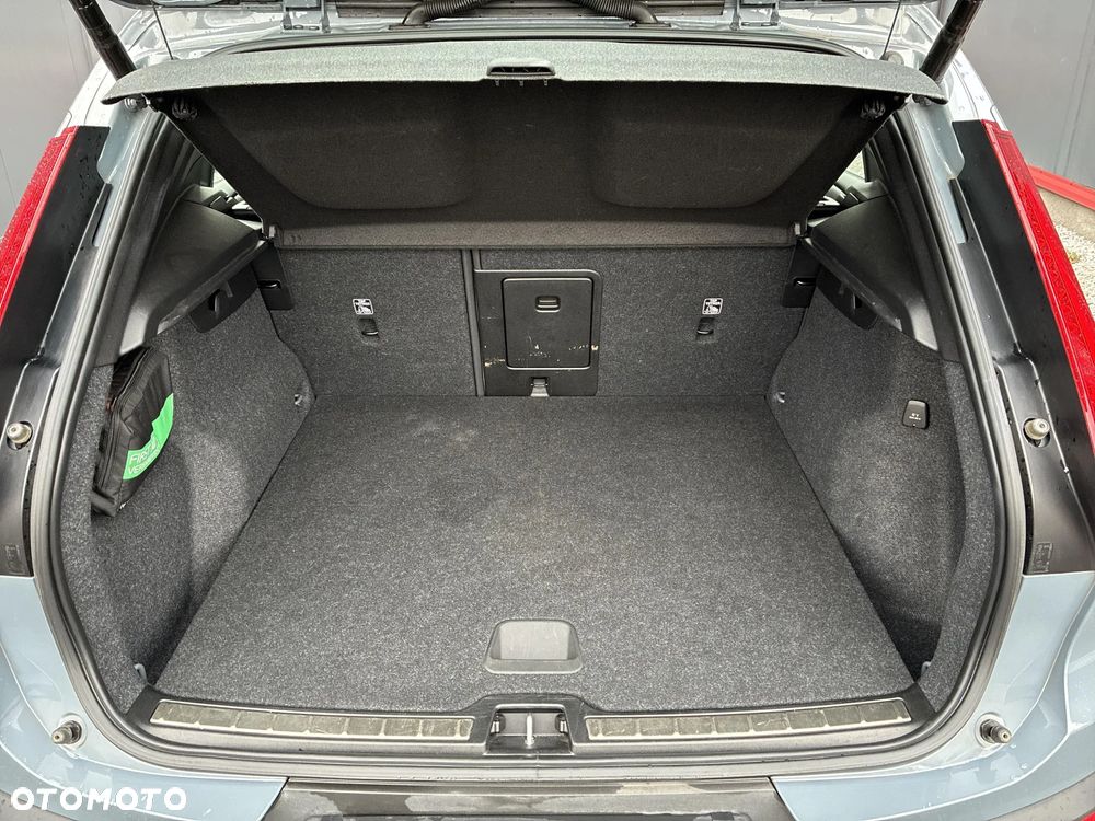 Volvo XC 40 T5 Plug-In Hybrid Inscription - 33