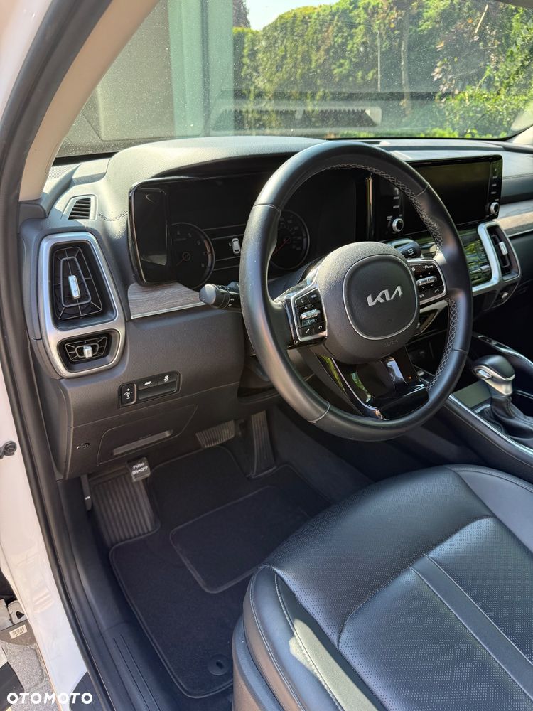 Kia Sorento - 12