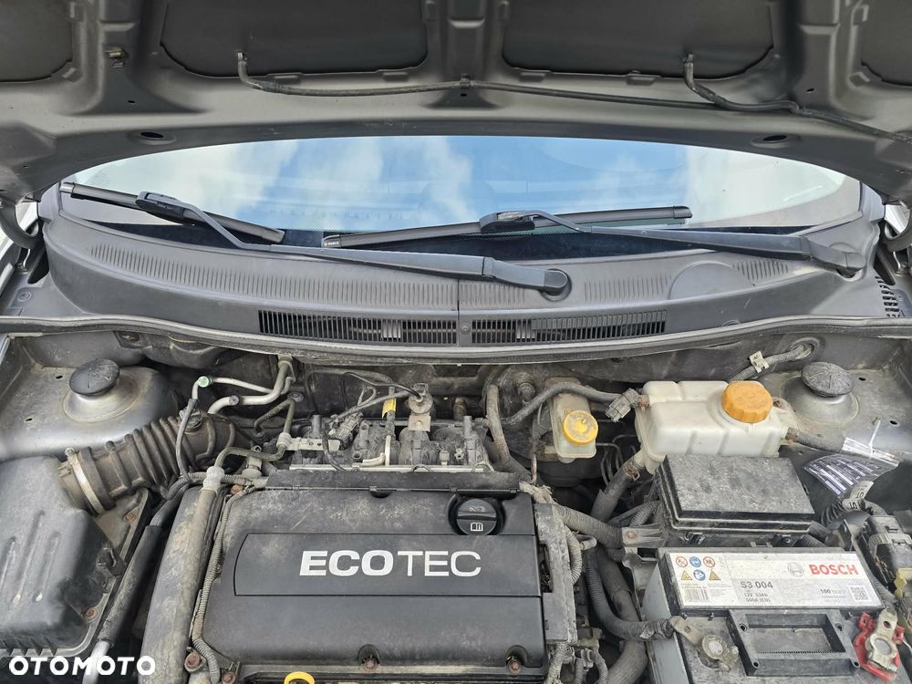 Chevrolet Aveo 1.4 16V LT - 17