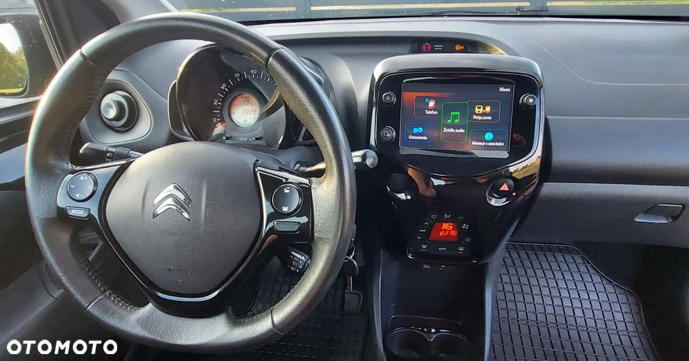 Citroën C1 VTi 72 SHINE - 28