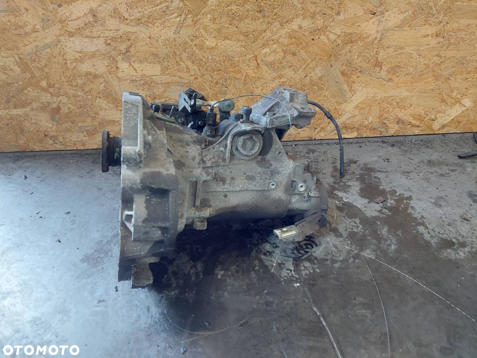 SKRZYNIA BIEGÓW SEAT TOLEDO II 1.6 8V MANUAL 5 BIEGÓW DUU - 2