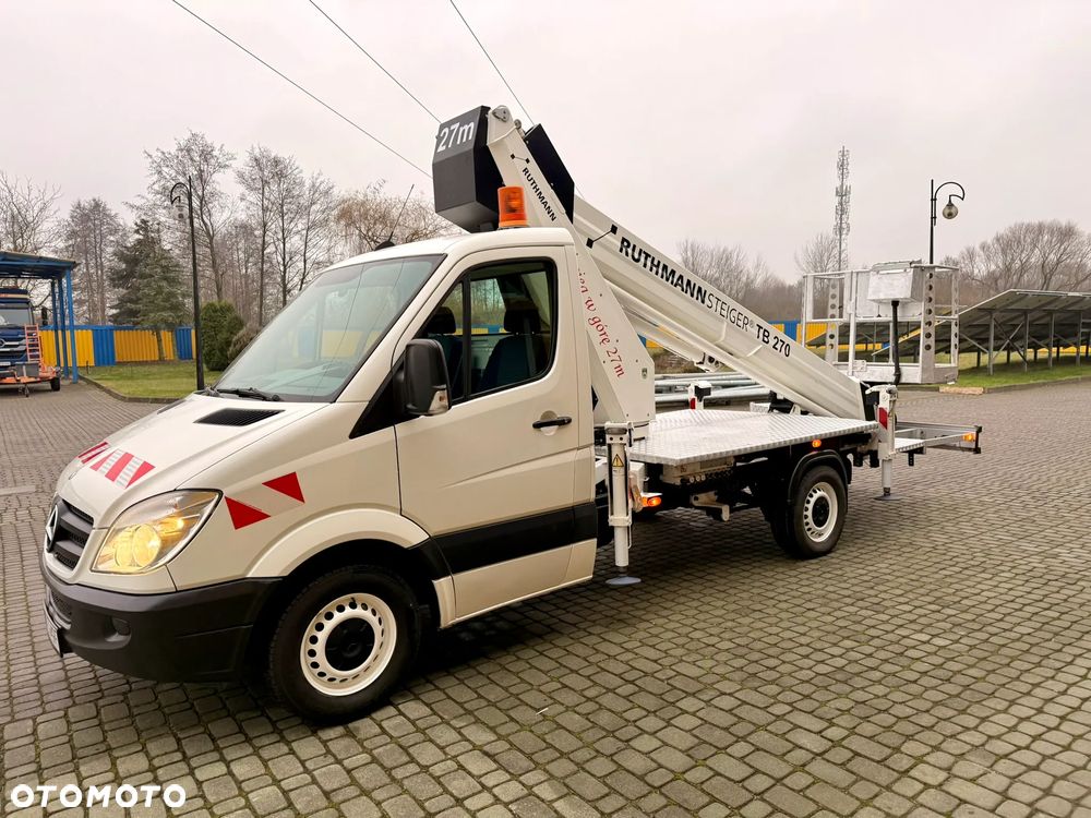 Ruthmann TB270 (27m w bok 14,2m)Mercedes Sprinter - 2