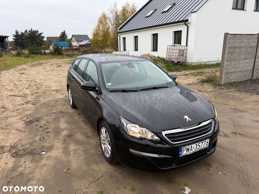 Peugeot 308 - 1