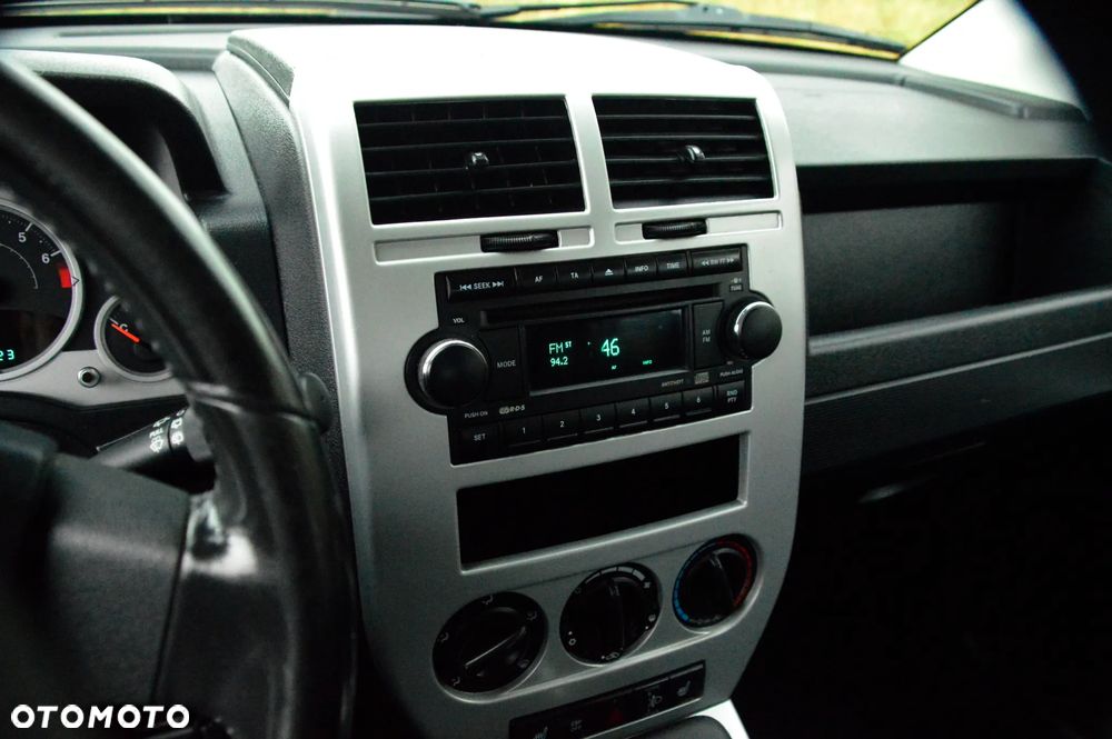 Jeep Compass 2.4 Limited - 19