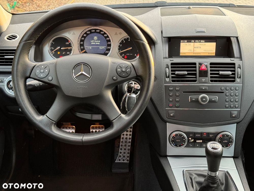 Mercedes-Benz Klasa C 180 Kompressor Avantgarde - 25