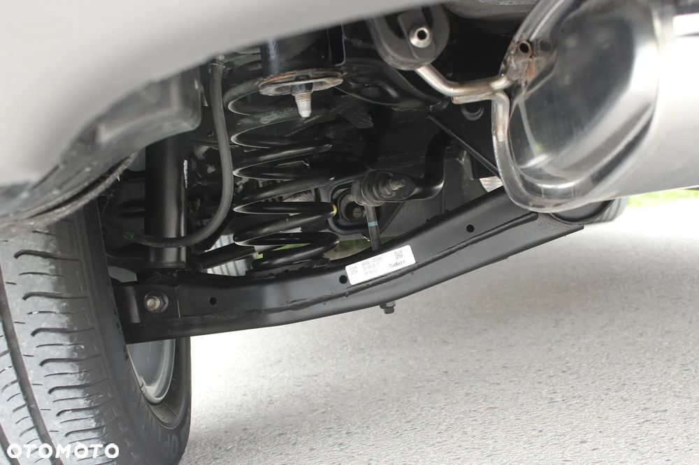 Hyundai Tucson blue 1.7 CRDi 2WD DCT Premium - 39