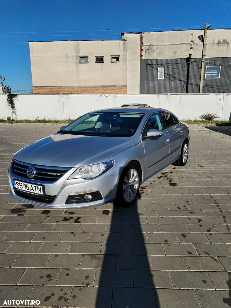 Volkswagen Passat CC - 11