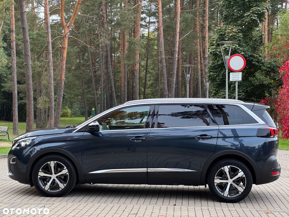 Peugeot 5008 2.0 HDi Premium + - 7