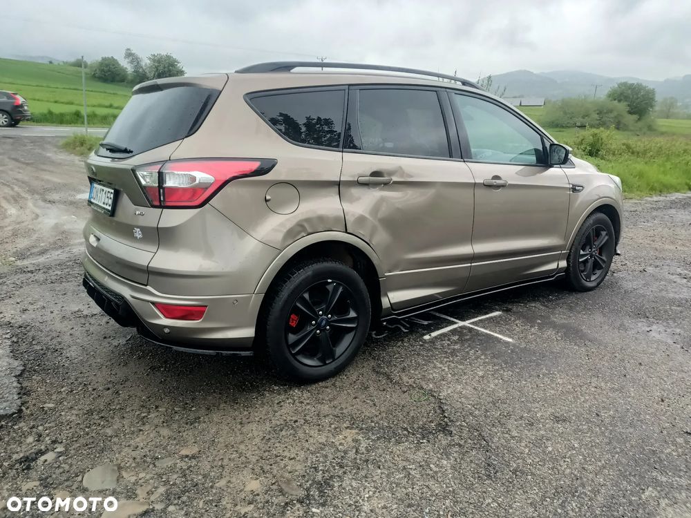 Ford Kuga - 20