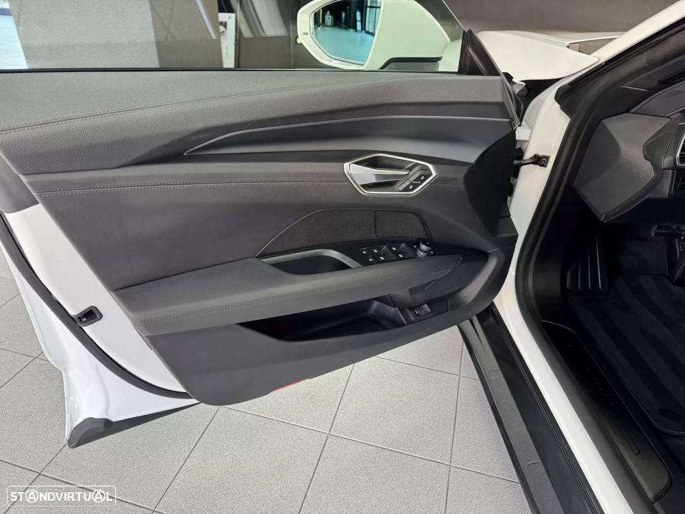 Audi e-tron GT quattro - 34